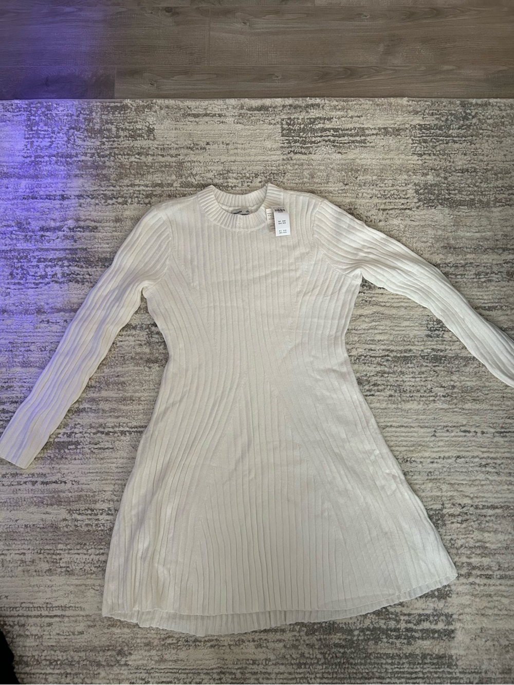 NWT Hollister Women’s Ribbed Long-Sleeve Knit Dress - Cream. brand new XXL - Picture 2 of 4
